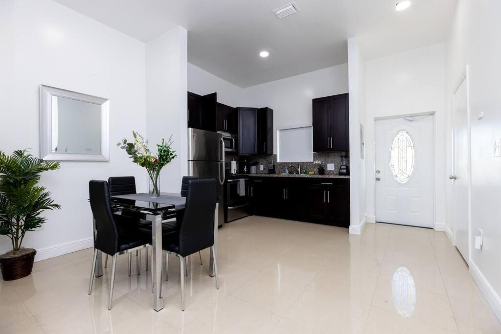 Comfortable 4Br Townhome At Calle 8 Miami Extérieur photo