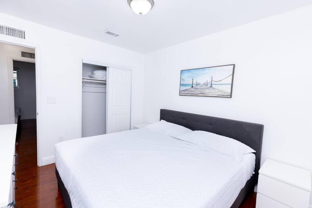 Comfortable 4Br Townhome At Calle 8 Miami Extérieur photo