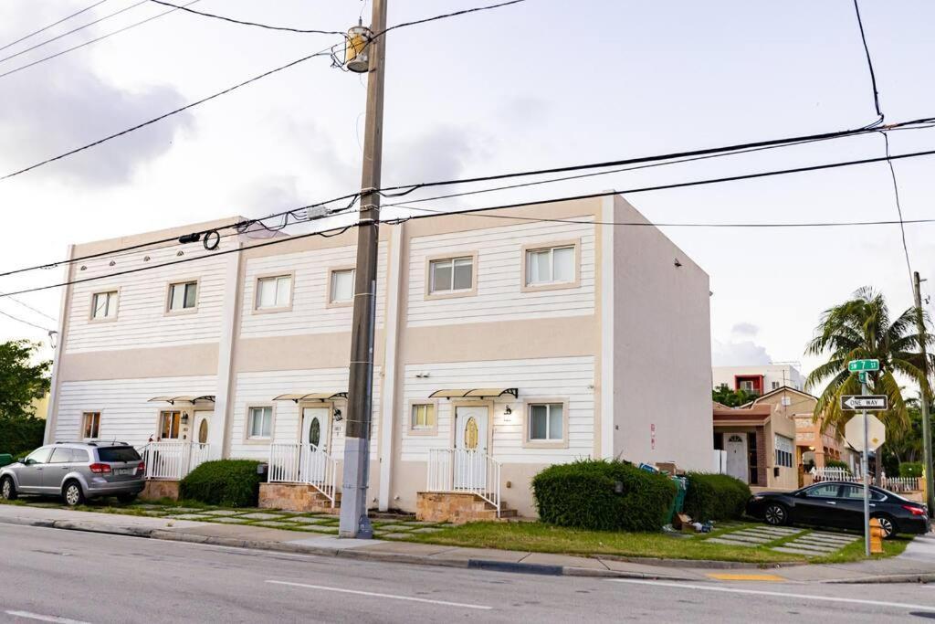 Comfortable 4Br Townhome At Calle 8 Miami Extérieur photo