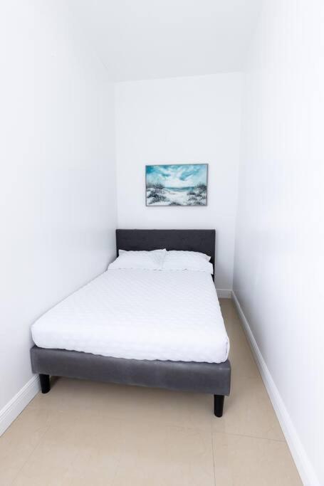 Comfortable 4Br Townhome At Calle 8 Miami Extérieur photo